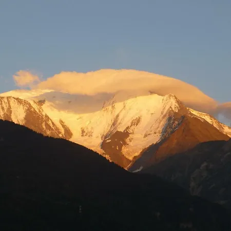 Spacious Duplex With Mont Blanc View *